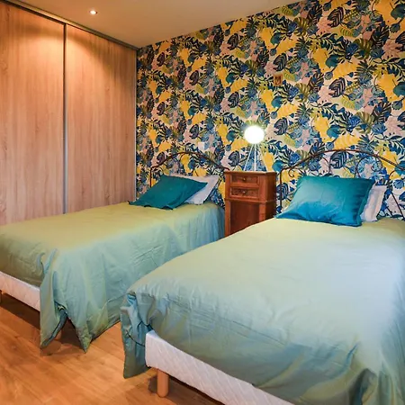 Pet Friendly Apartment In Furiani