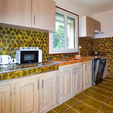 Apartment In With Private Swimming Pool, Be Inside Or Outside
